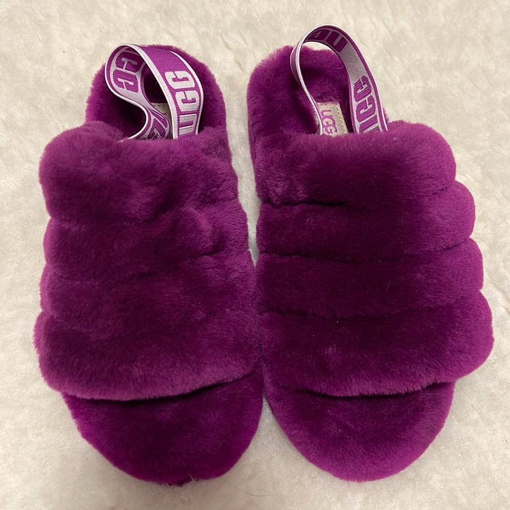 Ugg Slip on
